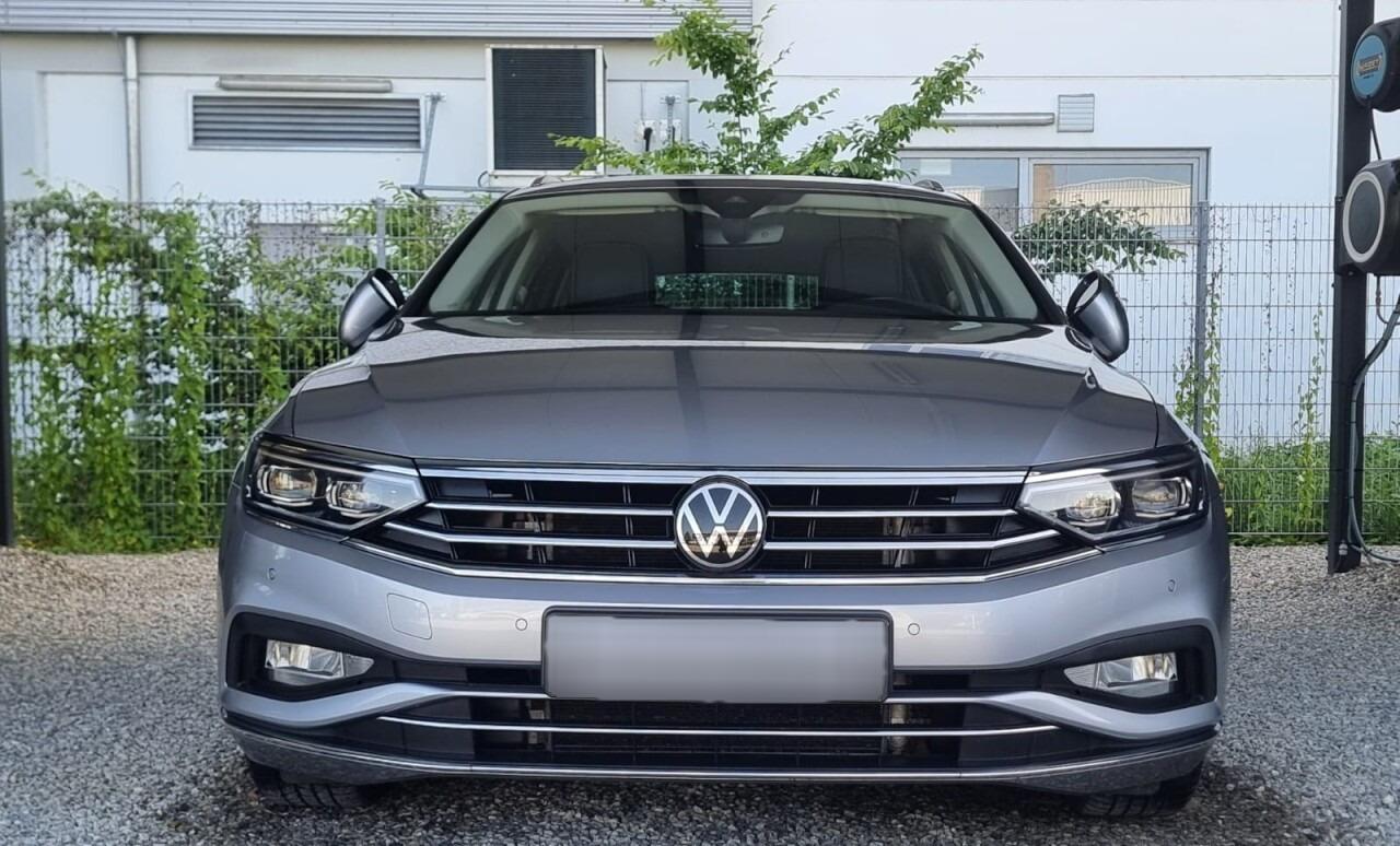 Volkswagen Passat 2.0 TDI DSG MATRIX-LED,AHK,KAMERA,LEDER