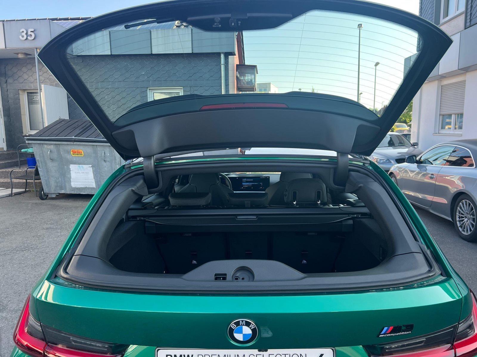 BMW M3 M xDrive Touring M Driver Carbon Laser