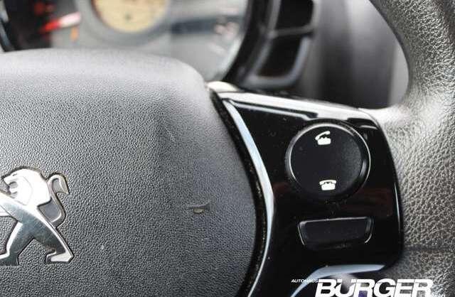Peugeot 108 Active 1.0 VTi Klima DABTel.-Vorb. Berganfahrass.