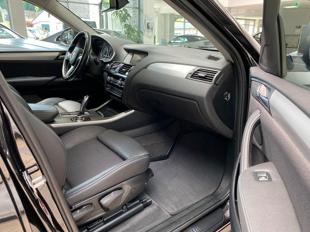 BMW X4 xDrive 20i Advantage NAVI*RFK*TPM*21
