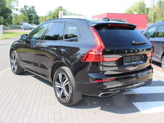 Volvo XC60 R Design 2WD