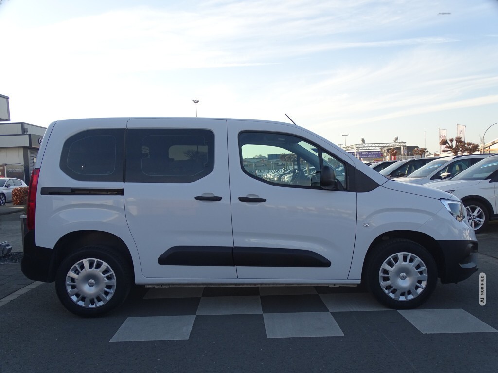 Opel Combo Life 1.5 LIFE*KLIMA*TEL.*TEMPOMAT*BC*MFL*
