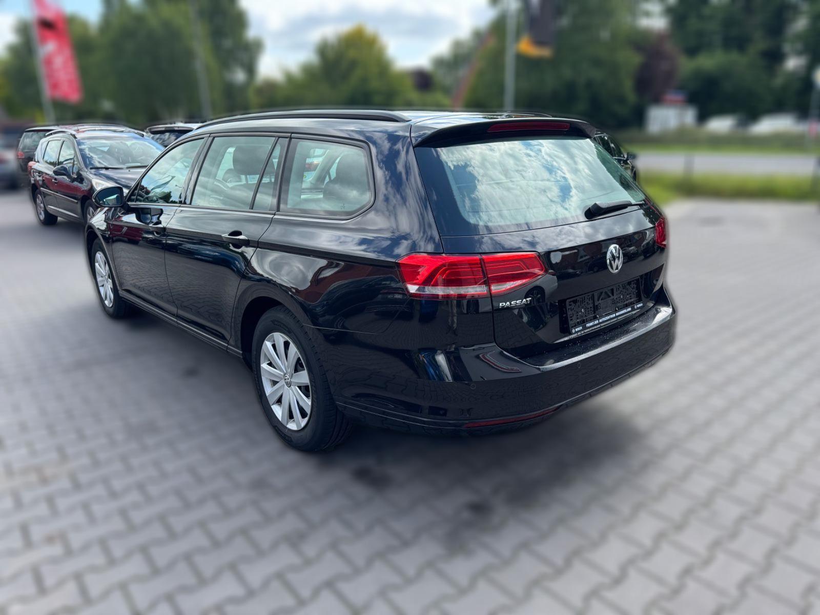Volkswagen Passat Variant MFL Klima SHZ PDC TOP