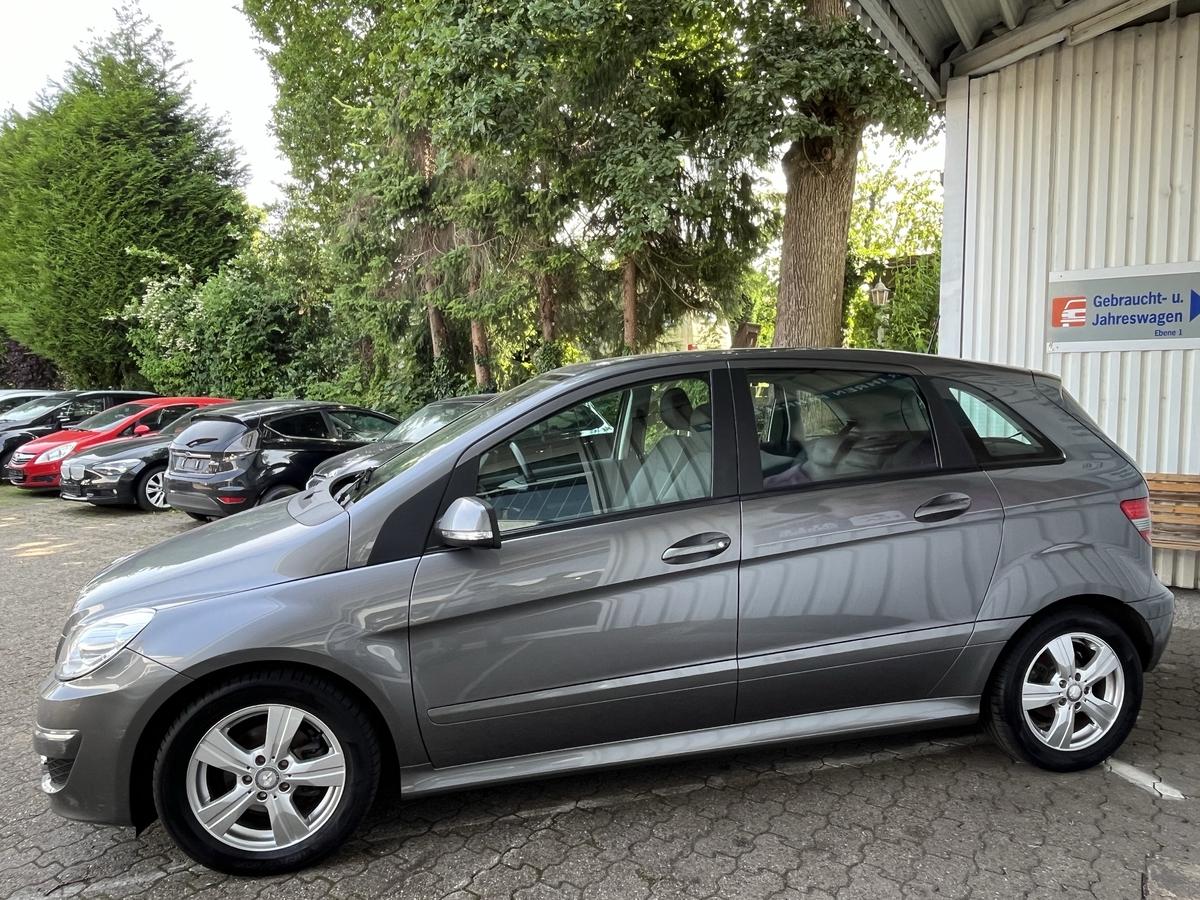 Mercedes-Benz B 180 RENTNER*AUTOM*SHZ*THEMOTRONIC*SCHECKHEFT