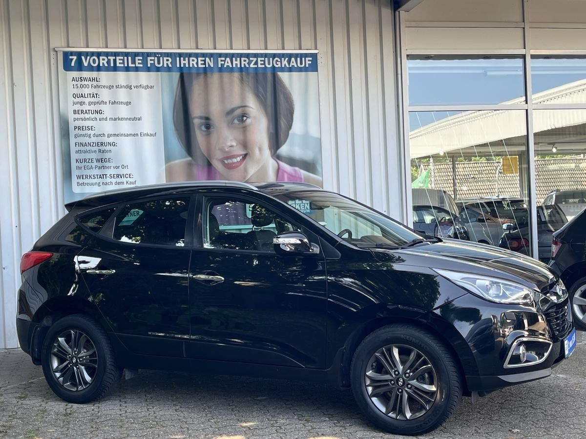 Hyundai ix35 2.0 STYLE  AWD KLIMA ALU CAMERA PDC SHZ XENON NAVI 