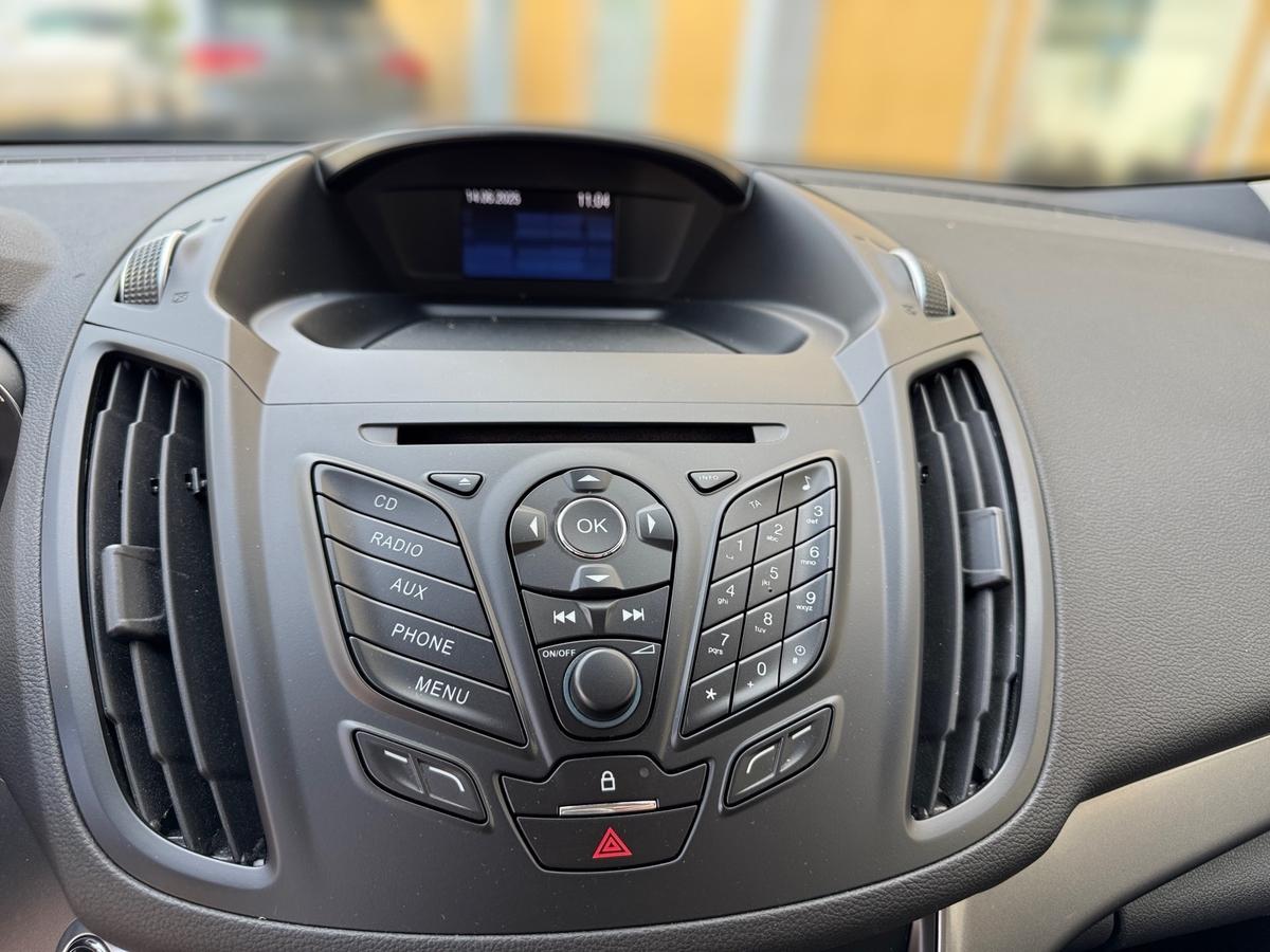 Ford Kuga 1.5 EcoBoost 4x2 Sync PANO