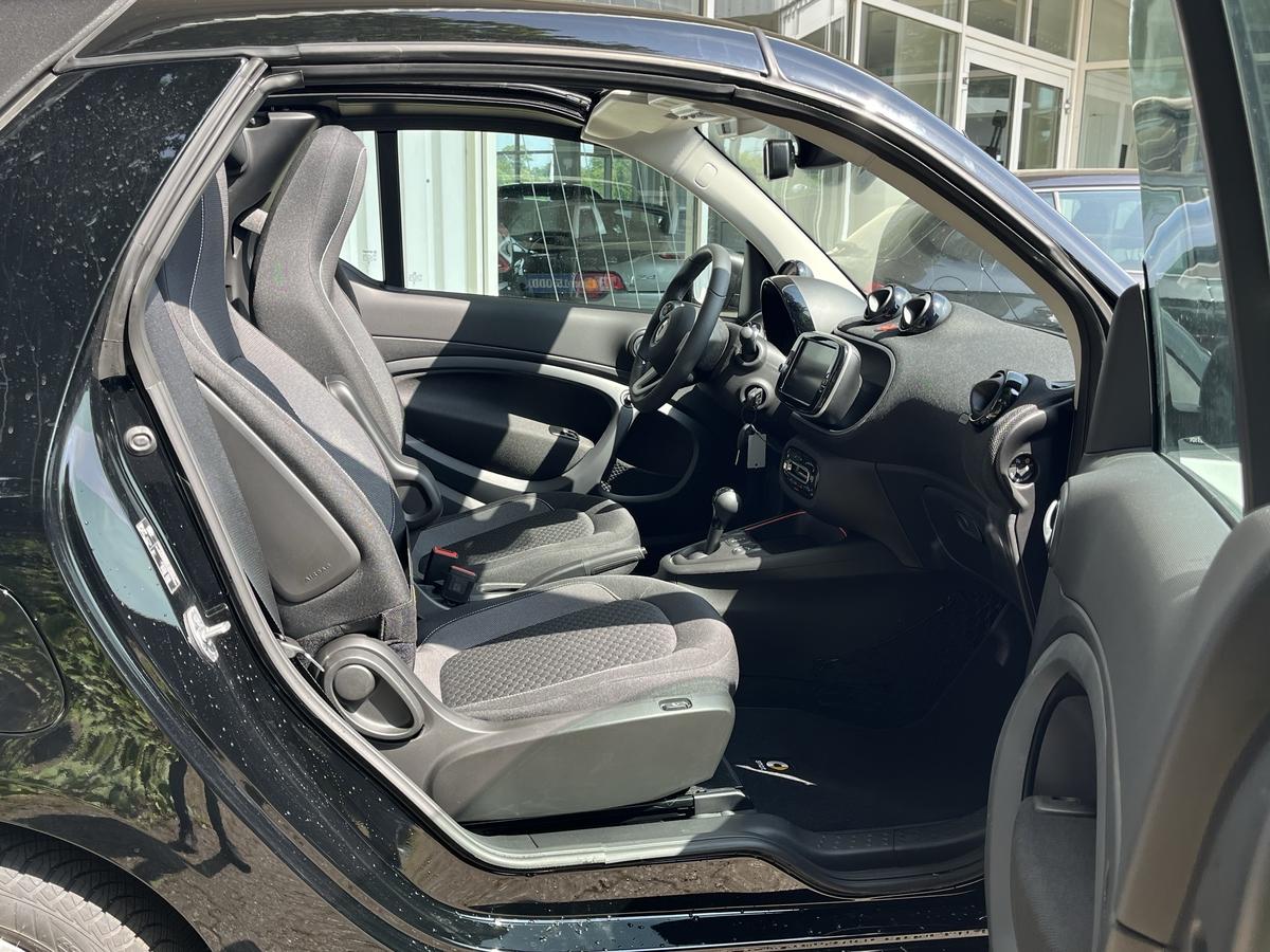 Smart ForTwo EQ cabrio*EXCLUSIVE*22kW*CAM*MEDIA*SHZ*ALLWETTER*LED*