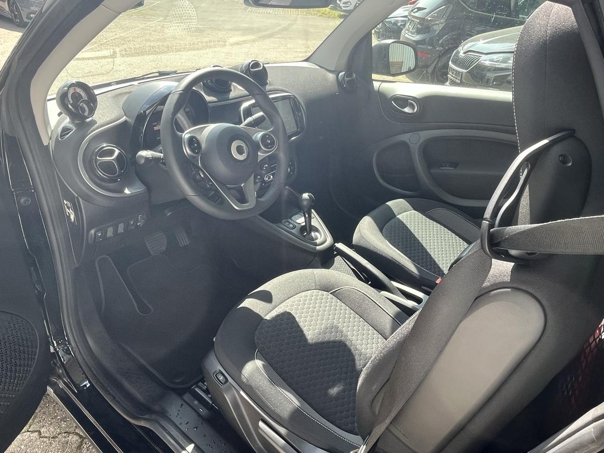 Smart ForTwo EQ cabrio*EXCLUSIVE*22kW*CAM*MEDIA*SHZ*ALLWETTER*LED*