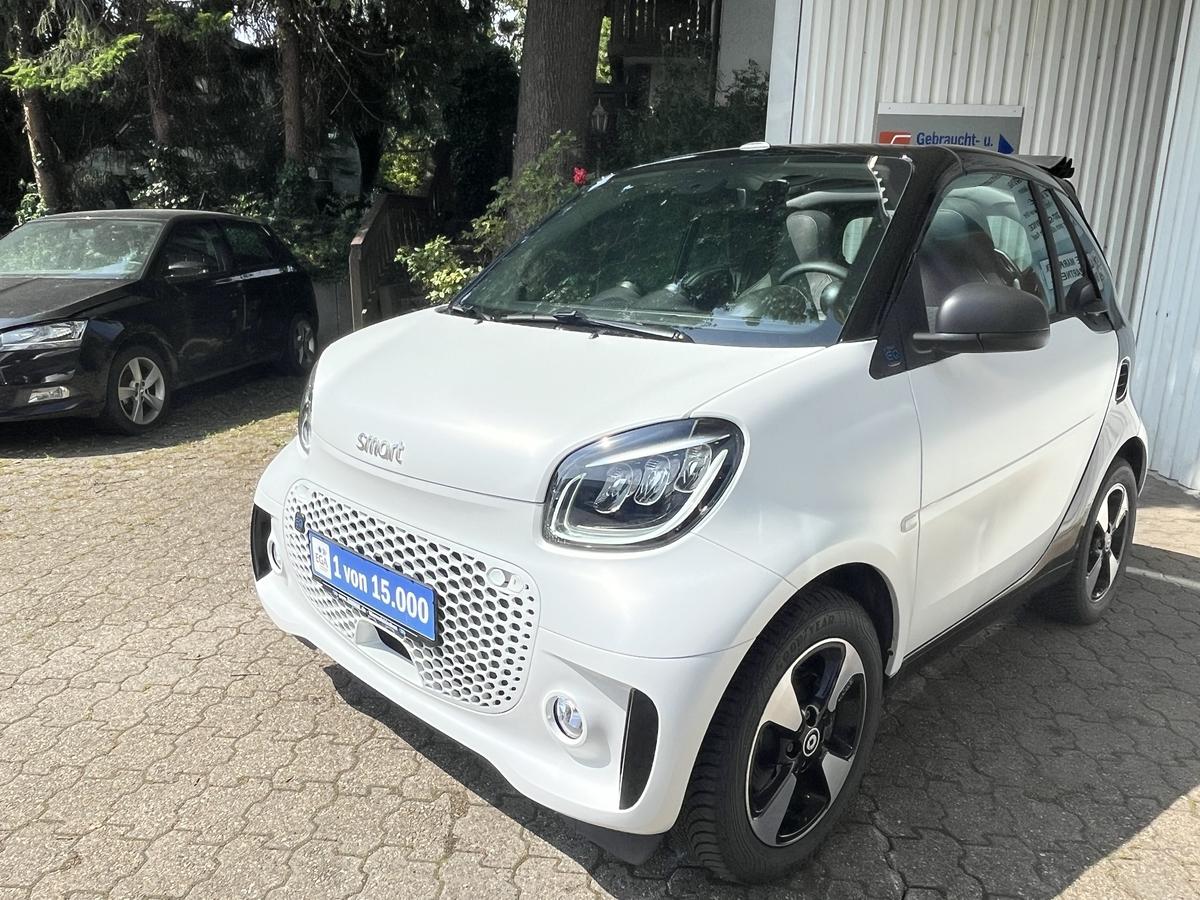Smart ForTwo EQ cabrio*EXCLUSIVE*22kW*CAM*MEDIA*SHZ*ALLWETTER*LED*
