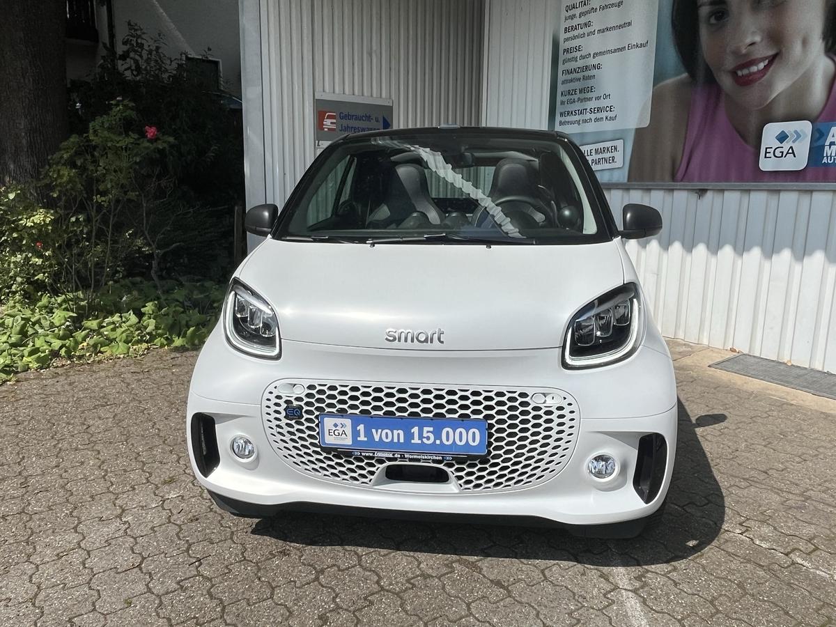 Smart ForTwo EQ cabrio*EXCLUSIVE*22kW*CAM*MEDIA*SHZ*ALLWETTER*LED*