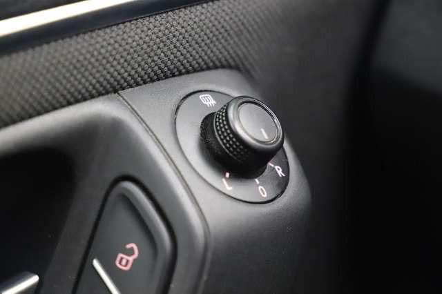 Volkswagen Polo 5 GTI 1.8TSI 192PS DSG BMT SHZ PDC Carplay