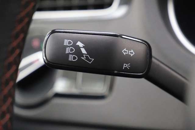 Volkswagen Polo 5 GTI 1.8TSI 192PS DSG BMT SHZ PDC Carplay