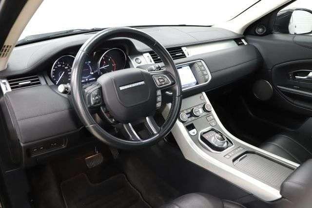 Land Rover Range Rover Evoque 2.0d 179PS 4x4 SE Pano 1Hand