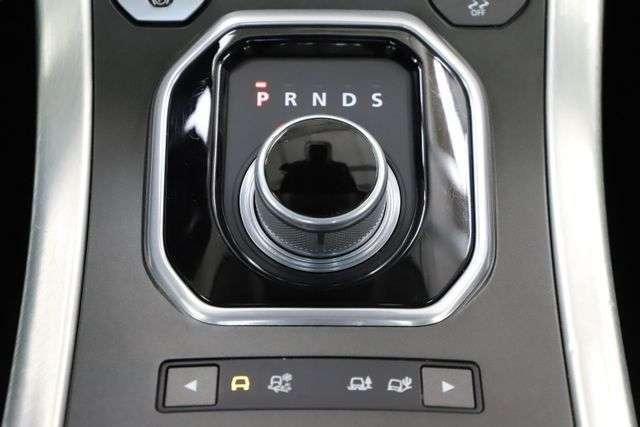 Land Rover Range Rover Evoque 2.0d 179PS 4x4 SE Pano 1Hand