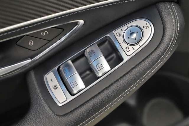 Mercedes-Benz C 180 156PS 7G Exclusive Night Business Navi LED