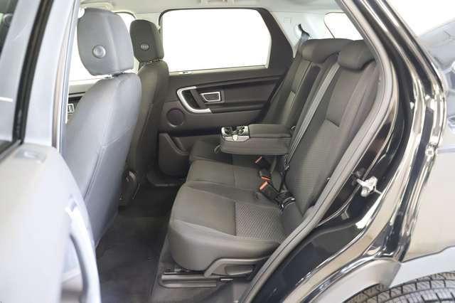 Land Rover Discovery Sport SE AWD 241PS Pano SHZ 1.Hand