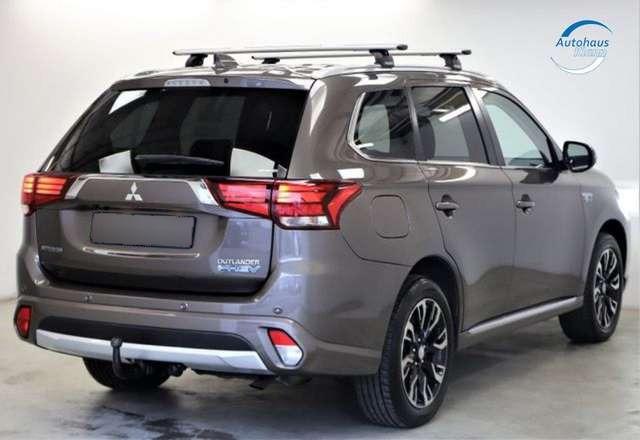 Mitsubishi Outlander 2.0 203PS Plug-in-Hybrid PHEV TOP 4WD