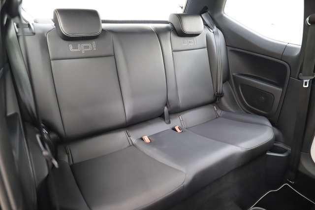 Volkswagen up! 1.0 60PS move up BMT Klima Leder SHZ Fender