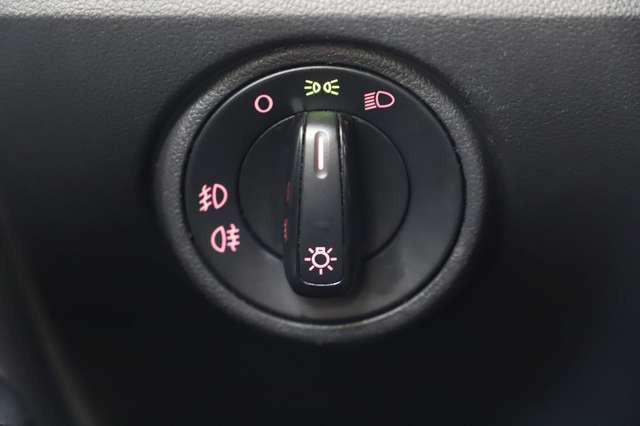 Volkswagen up! 1.0 60PS move up BMT Klima Leder SHZ Fender