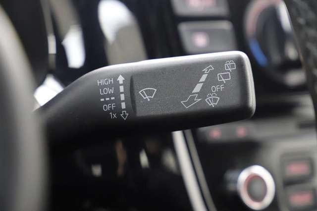 Volkswagen up! 1.0 60PS move up BMT Klima Leder SHZ Fender