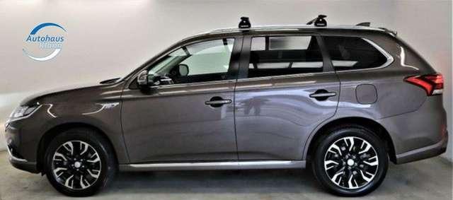 Mitsubishi Outlander 2.0 203PS Plug-in-Hybrid PHEV TOP 4WD