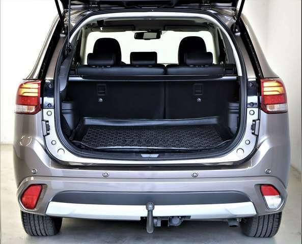 Mitsubishi Outlander 2.0 203PS Plug-in-Hybrid PHEV TOP 4WD