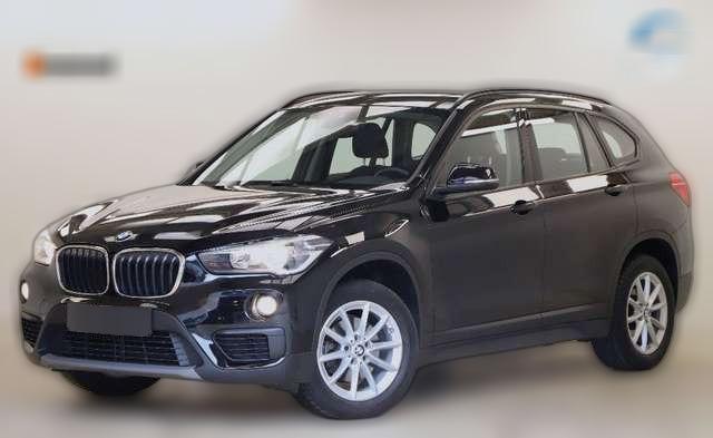 BMW X1 18 i 1.5 136PS sDrive Navi R-Kamera