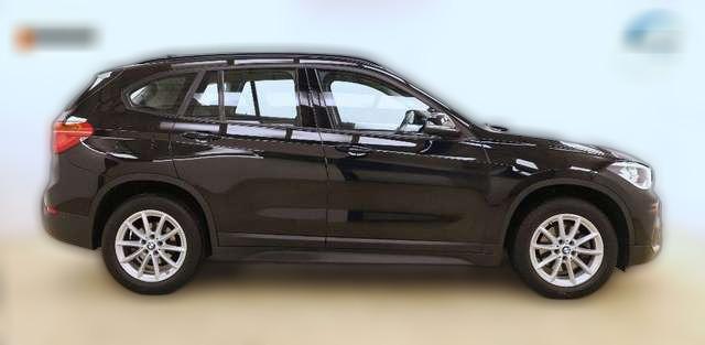 BMW X1 18 i 1.5 136PS sDrive Navi R-Kamera