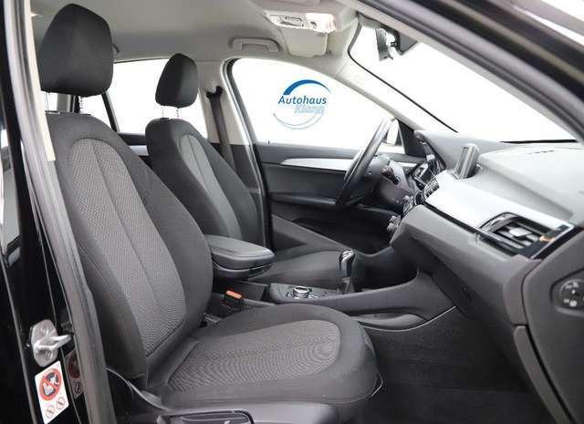 BMW X1 18 i 1.5 136PS sDrive Navi R-Kamera
