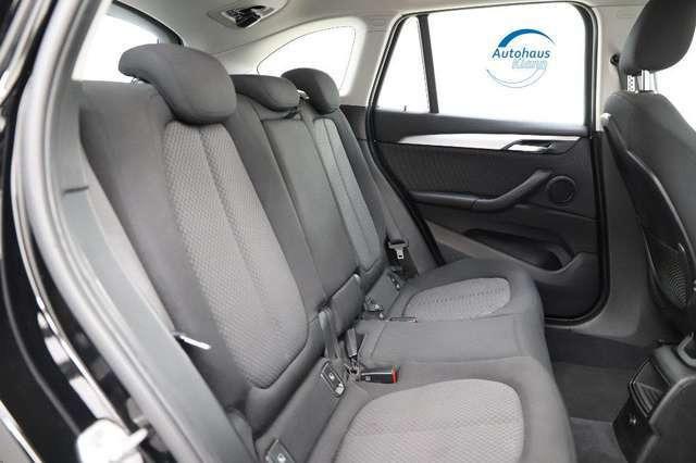 BMW X1 18 i 1.5 136PS sDrive Navi R-Kamera