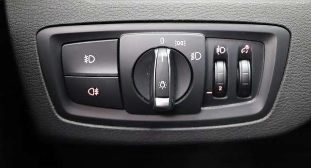 BMW X1 18 i 1.5 136PS sDrive Navi R-Kamera