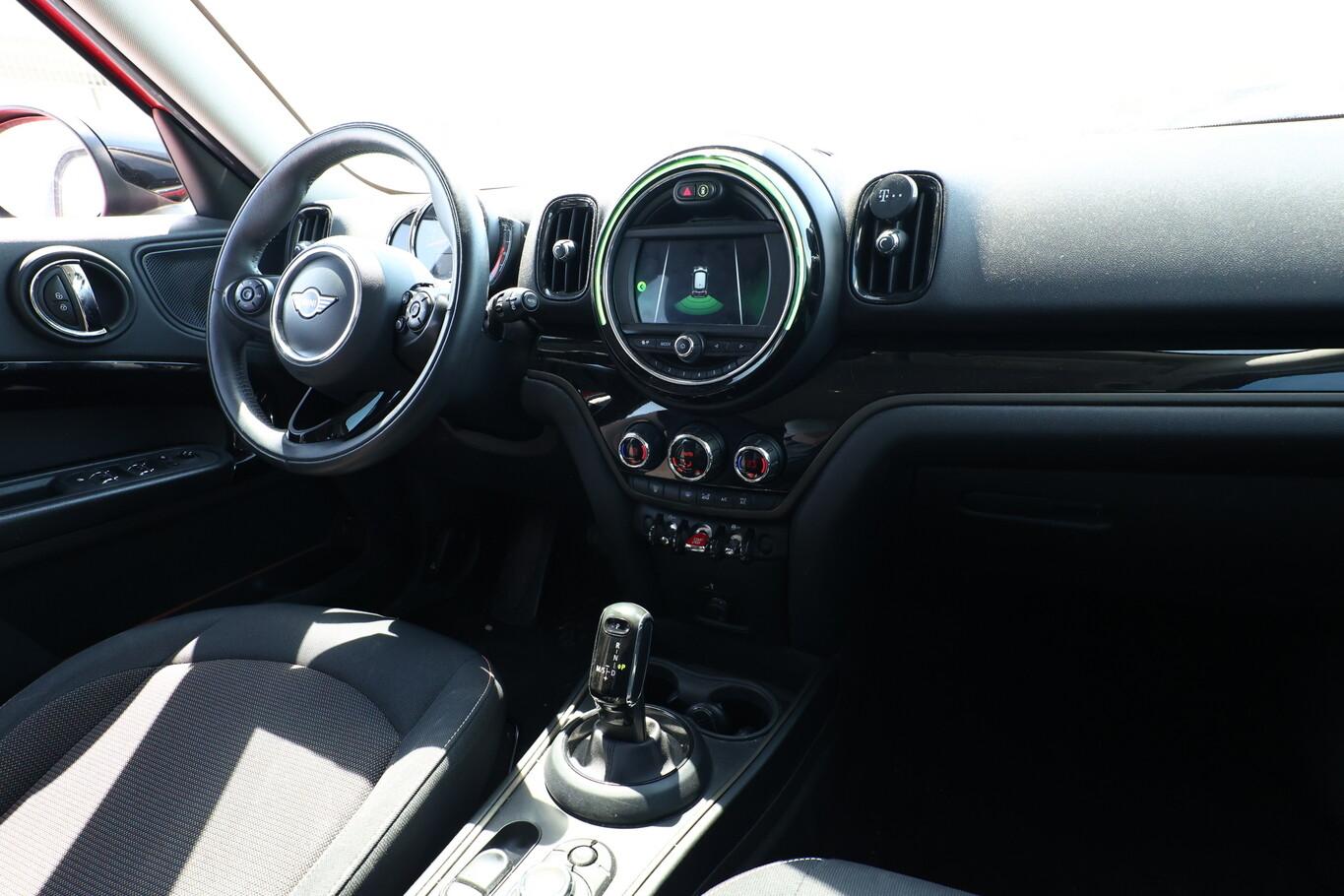 MINI Cooper COUNTRYMAN  136 DKG Pepper Nav LED PDC