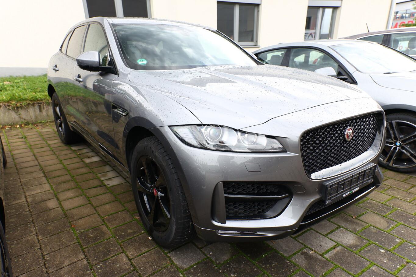 Jaguar F-Pace 30d 300 Aut. R-Sport AWD Pano Nav Temp