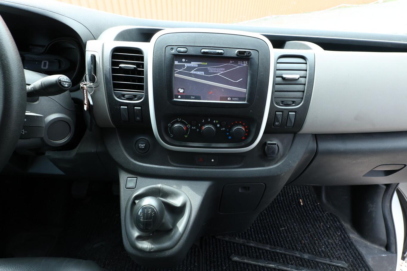Renault Trafic 1,6 dCi 145 L2H1 2,9t Komfort Nav PDC AHK
