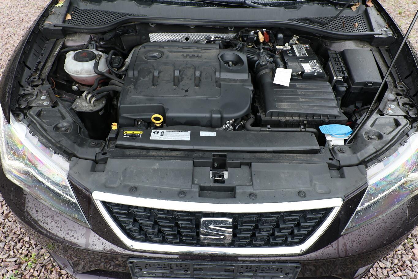 Seat Leon ST 1.6 TDI 116 Style Leder Nav LED PDC AHK