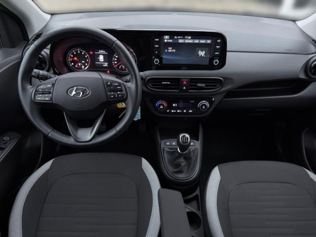 Hyundai i10 Advanced 1.0 +KLIMA+SHZ+RFK+CARPLAY+TEMPOMAT+UVM