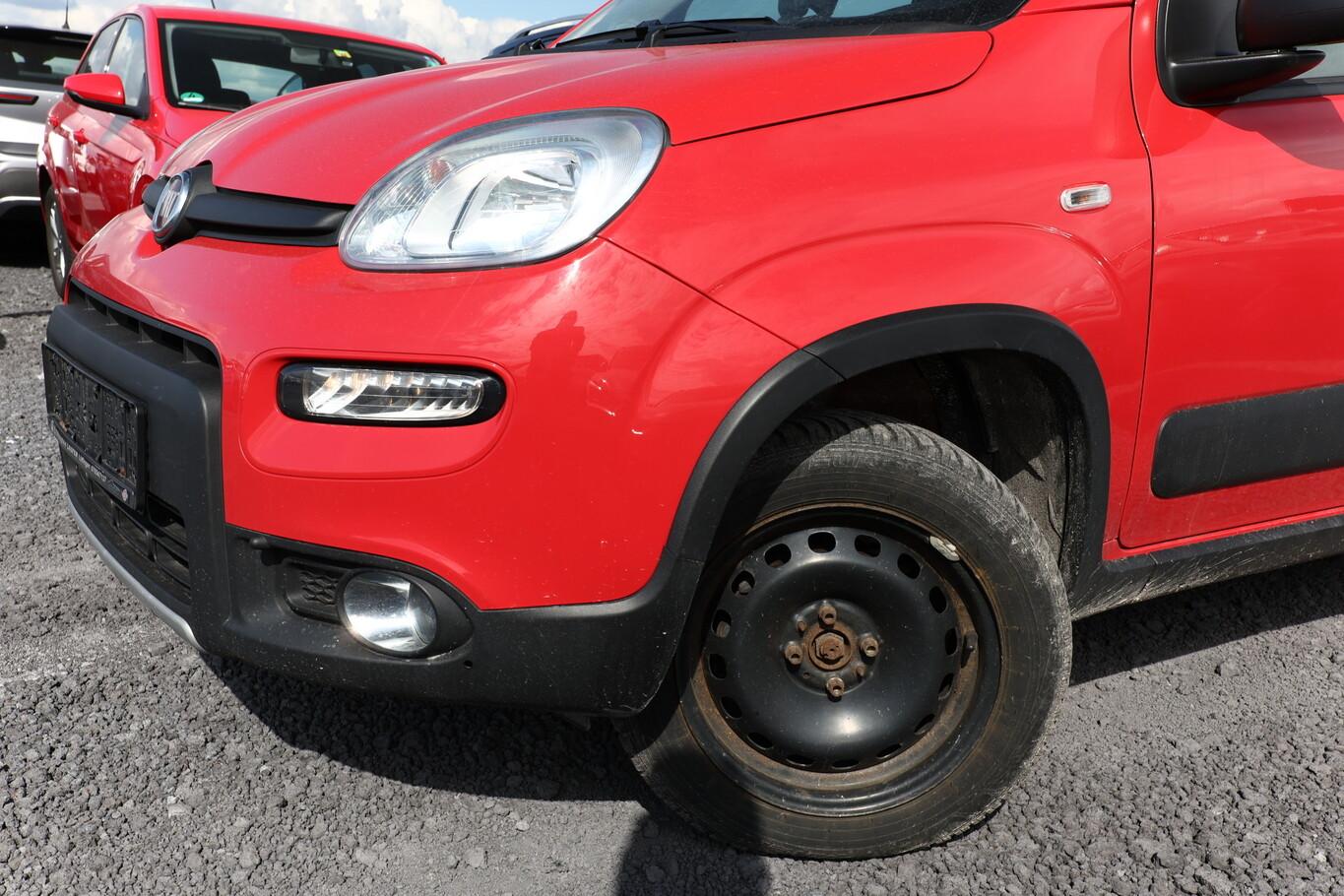 Fiat Panda 0.9 TwinAir 85 4x4 Wild SHZ Klima Ucon
