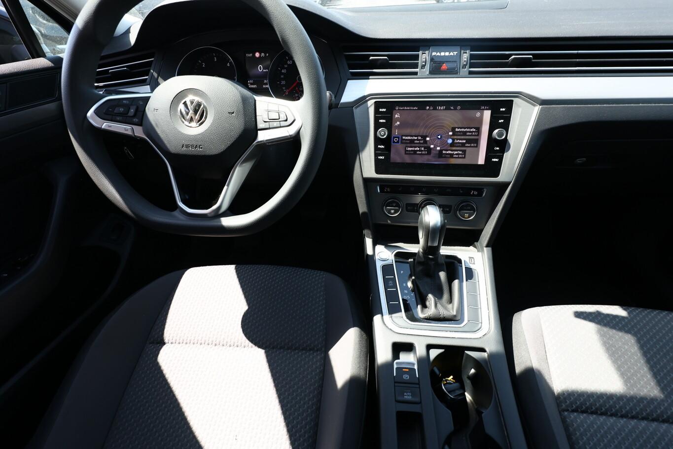 Volkswagen Passat Variant 1.6 TDI 120 DSG LED Nav SHZ AppCo
