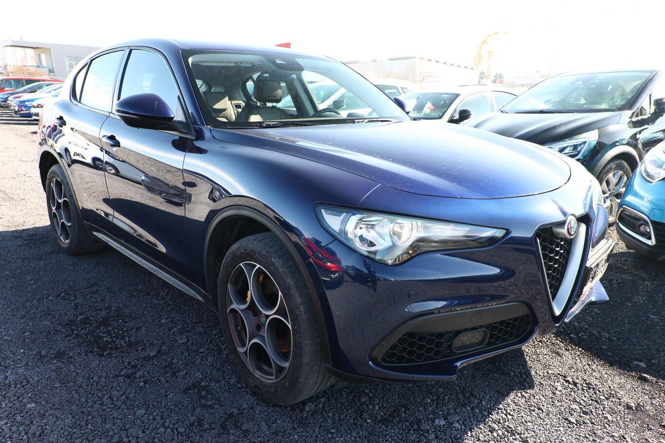 Alfa Romeo Stelvio 2.0 Turbo 280 Q4 Leder EHK 19Z PDC LaneA