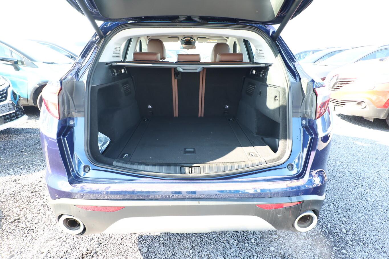Alfa Romeo Stelvio 2.0 Turbo 280 Q4 Leder EHK 19Z PDC LaneA