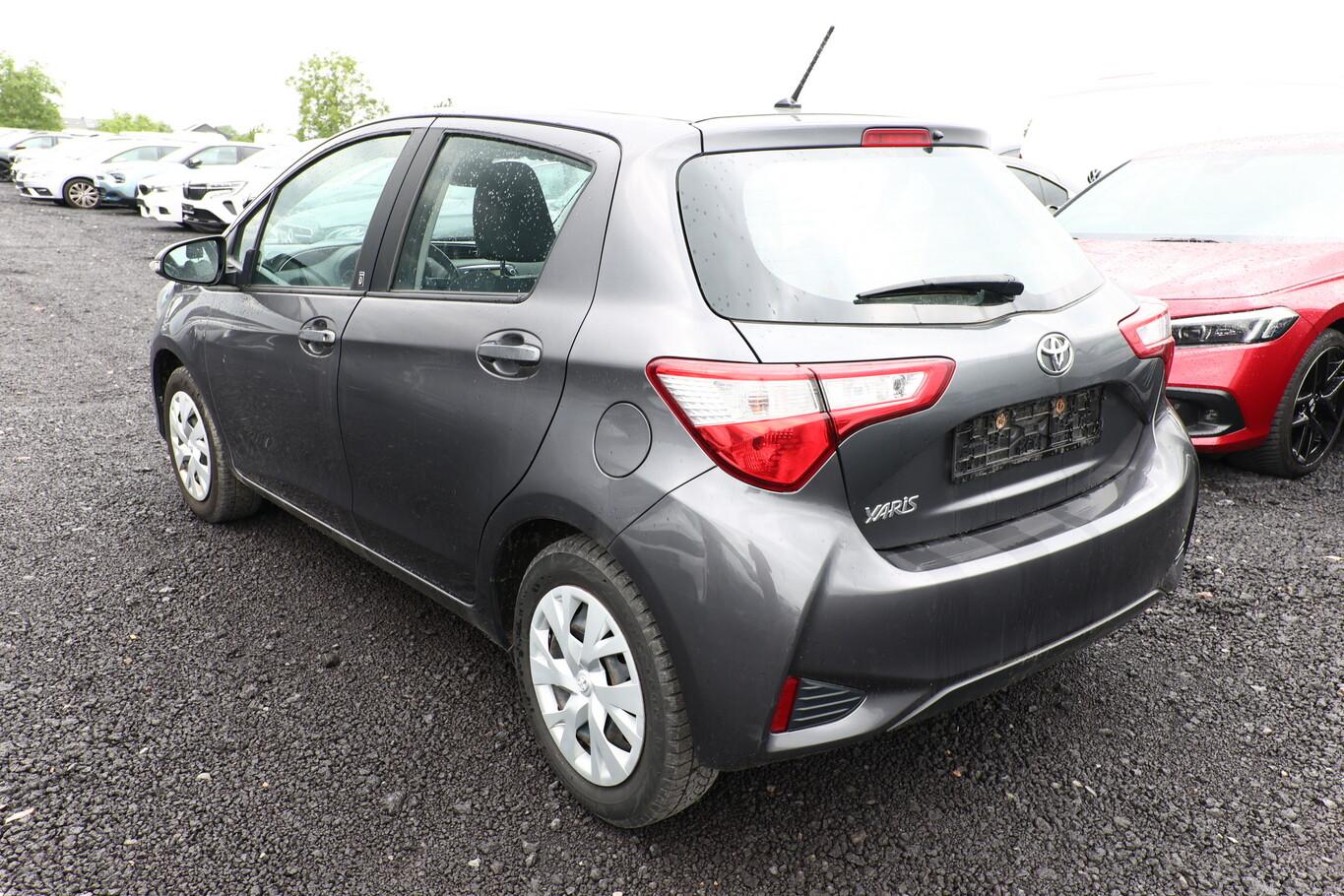 Toyota Yaris 1.0 VVT-i 72 Comfort Kam.