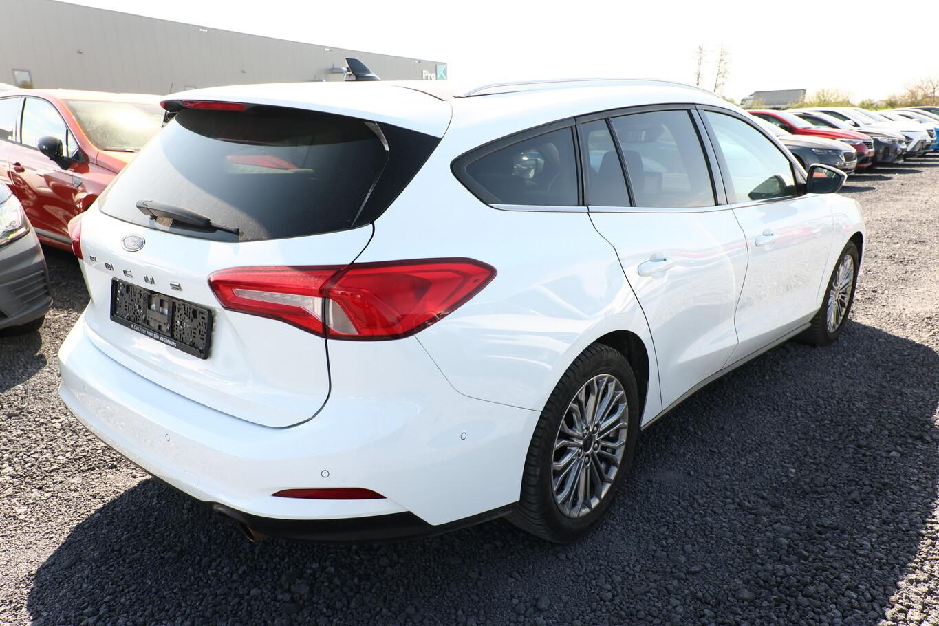 Ford Focus 1.5 EB Titanium Pano DesignP LED B&O ParkA
