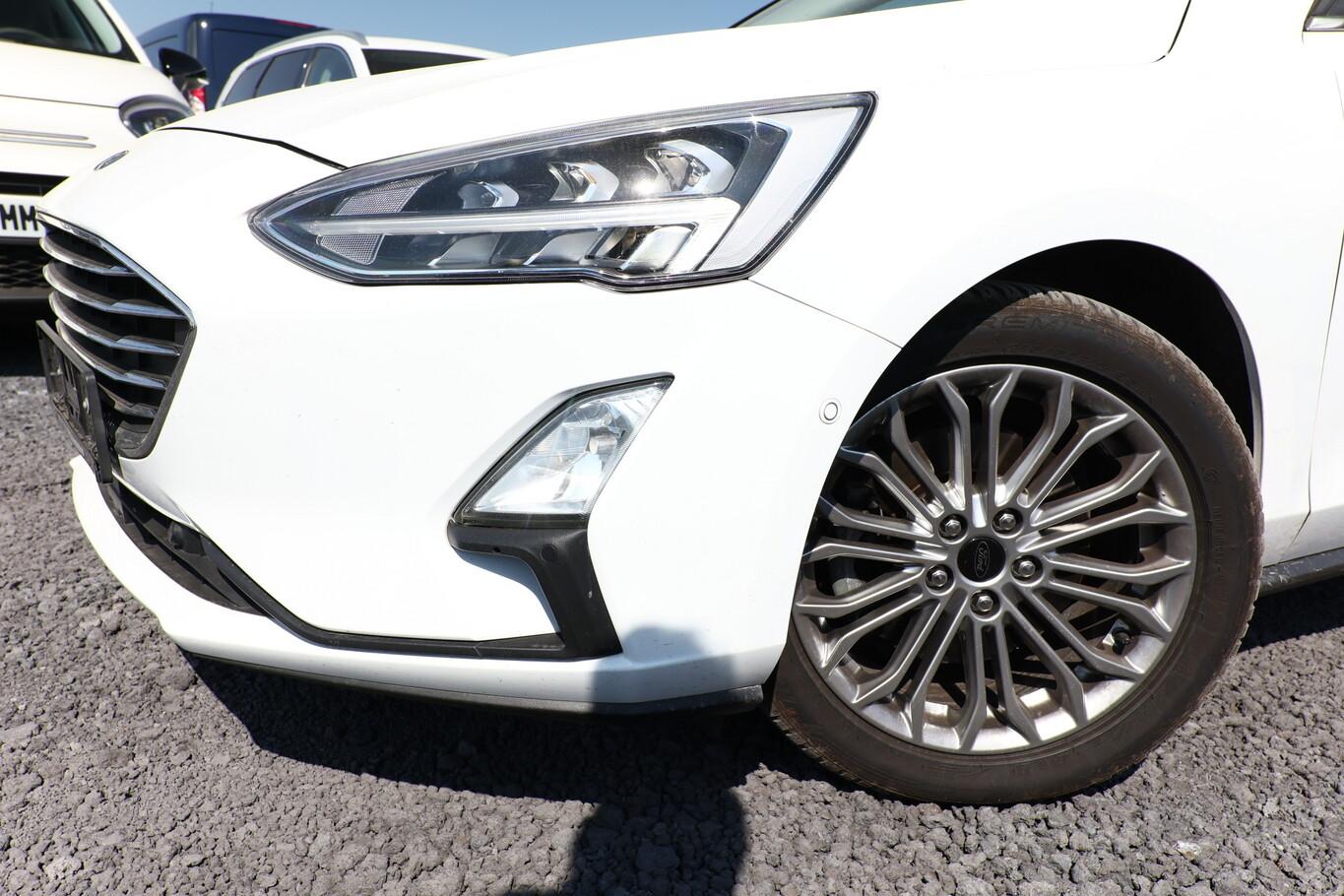 Ford Focus 1.5 EB Titanium Pano DesignP LED B&O ParkA