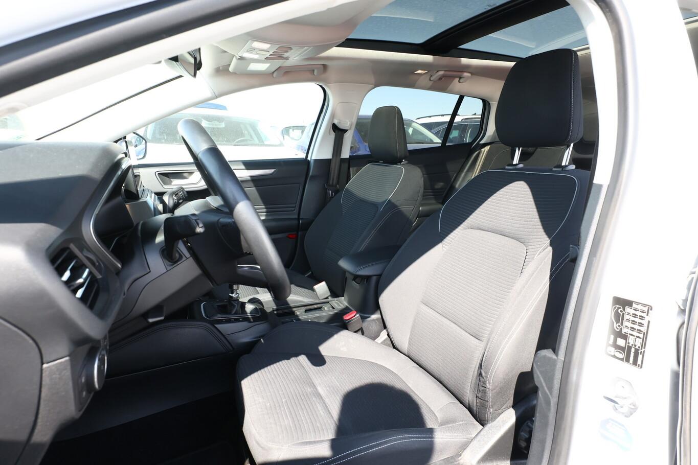 Ford Focus 1.5 EB Titanium Pano DesignP LED B&O ParkA