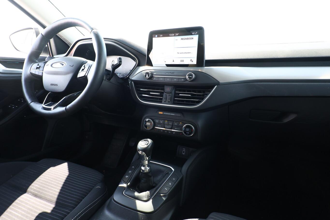 Ford Focus 1.5 EB Titanium Pano DesignP LED B&O ParkA