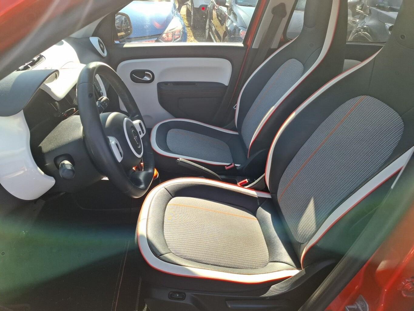 Renault Twingo Electric Vibes Navi PDC Kima Temp LM16Z