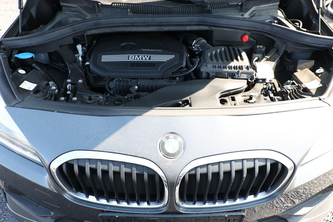 BMW 218 2er Active Tourer i Advantage LED Nav. PDC