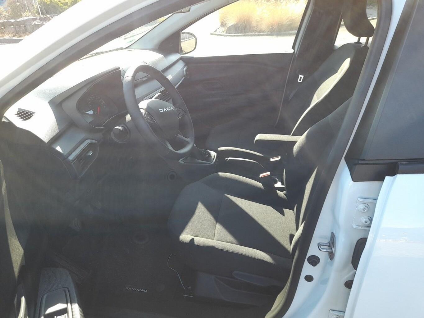 Dacia Sandero III 1.0 TCe 90 Essential LED Klima Temp