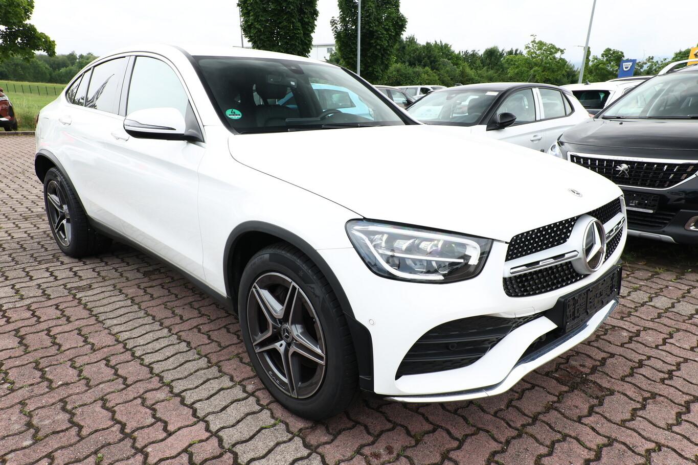 Mercedes-Benz GLC 200 4M Coupé AMG Line LED Kam SHZ Nav PrivG