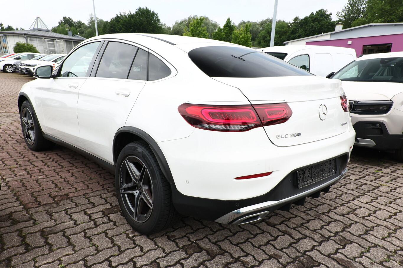 Mercedes-Benz GLC 200 4M Coupé AMG Line LED Kam SHZ Nav PrivG